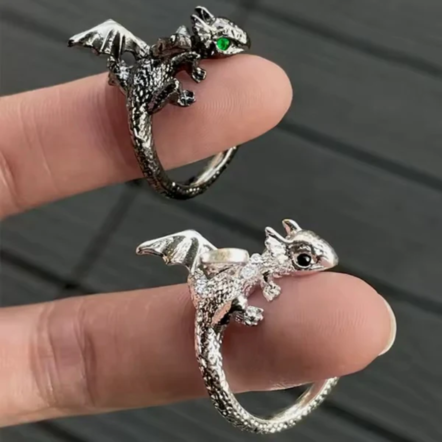 Chimuelo y Furia Luminosa Anillos ajustables